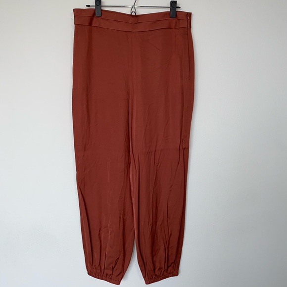 Elizabeth and James Pascal Pants - Picture 1 of 2